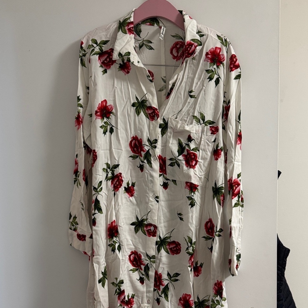 Stradivarius White and Red Floral Mini Dress